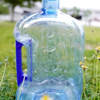 Premiumwatertank ถังน้ำ ถังน้ำดื่ม PET ขนาด 7.9 ลิตร มือจับ ถังฝาเกลียว สีน้ำเงิน