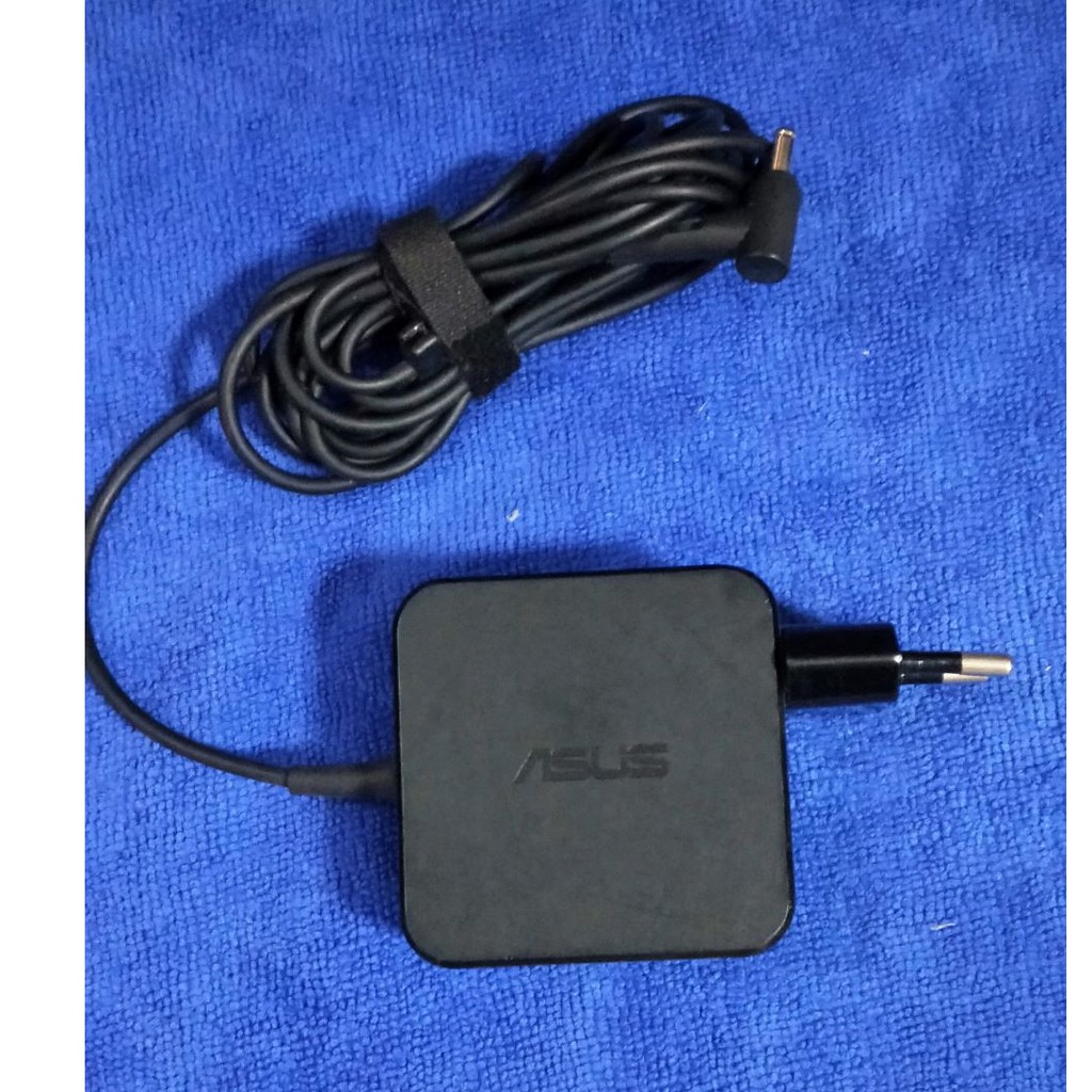 Adapter Notebook ASUS ของแท้  19V / 2.37A Size : (4.0*1.35mm) (มือสอง)