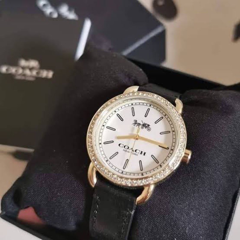 (ผ่อน0%) นาฬิกา Coach 14502387 Lex Gold Tone Women's Watch แสตนเลสสีเงิน สายหนังสีดำ หน้าปัดสีขาว 35mm