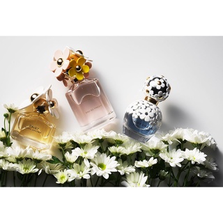 Marc Jacobs Daisy Miniature Perfume 3 In 1 Set (3x30ml) กล่องซีล