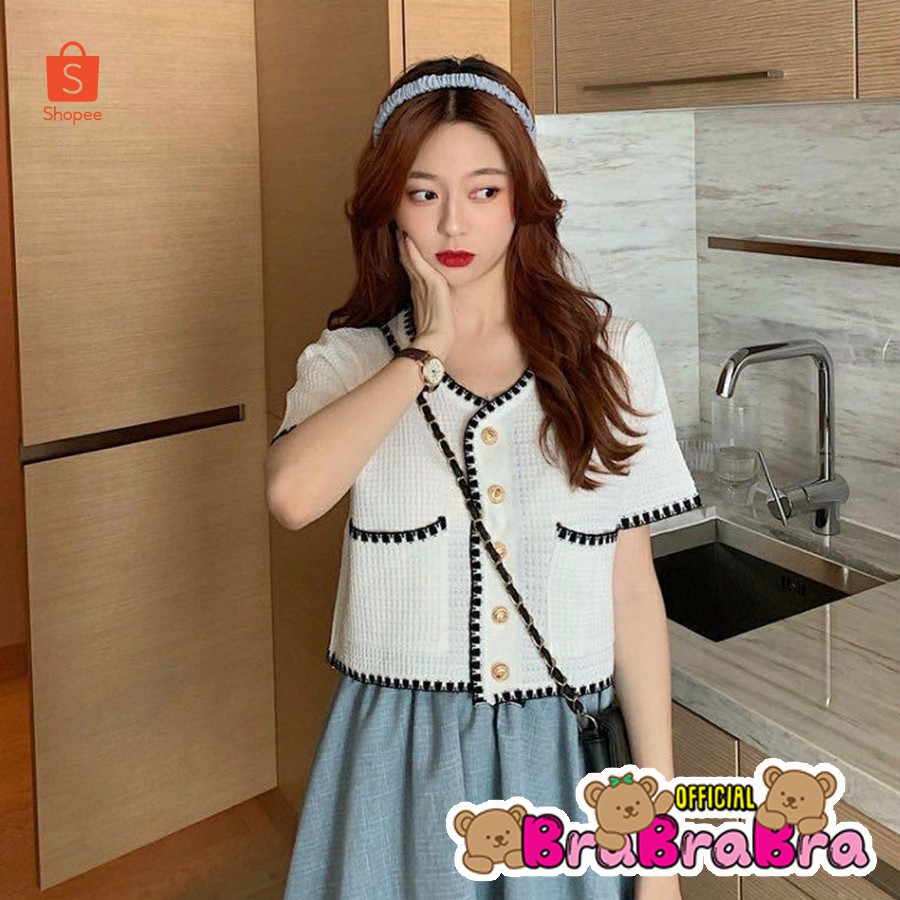 [ส่งจากไทย]    #f-022 เสื้อไหมพรมคอวี​ ตัดขอบลายเก๋ๆ แขนสั้น ผ้า ชาแนล