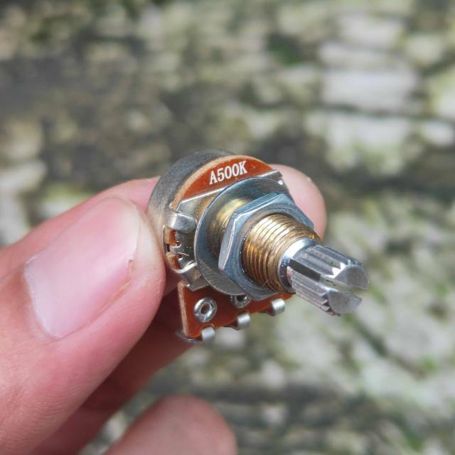 A500K Alpha Plus เครื่องวัดชิโอมิเตอร์เกลียวทองเหลืองสําหรับกีตาร์หรือเบส humbucker Tone