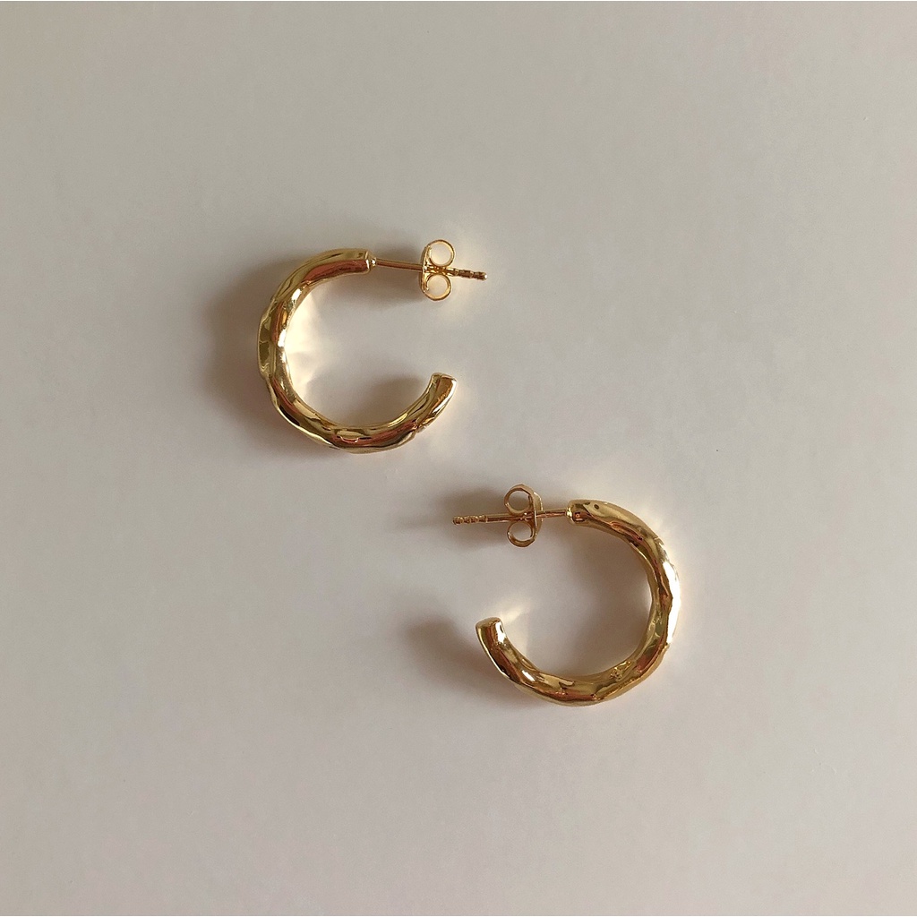 grumpy, triple topaz hoop (ราคาต่อคู่/price per pairs)