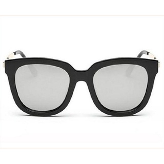 ตำหนิขาแว่นเป็นรอยด่างไม่มีผลกับการใช้งาน ลดไปเลยเหลือ800 GAMT Retro HD Polarized Sunglasses Fashion Wayfarer Eyeglasses