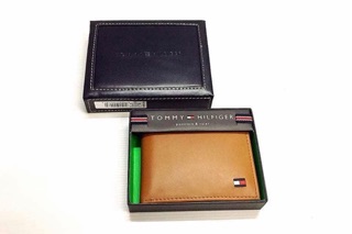 Tommy Hilfiger Wallet