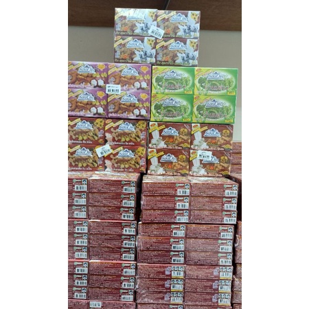 สบู่ของศิริอรมีอยู่ 5 ×1 แพคมี 12 ก้อน นมข้าว มะขาม  มะขามผสมน้ำนม