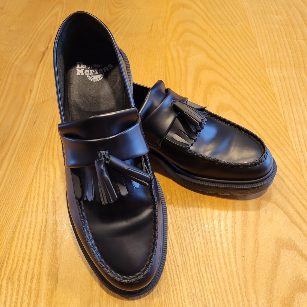 Dr. Martens รองเท้าหนัง Adrian Smooth Leather Tassel Loafer Size 9UK/10US [USED เหมือนของใหม่]