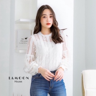 Lamoon Lace Blouse เสื้อแขนยาวแต่งฉลุลูกไม้