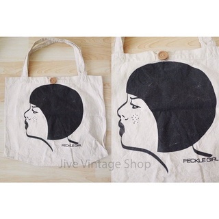 กระเป๋า tote bag สะพายไหล่ ทรง shopping ใบใหญ่ พิมพ์ลายเก๋ หญิงสาวผมหน้า ใบหน้าตกกระ มือสองจากตู้ญี่ปุ่น