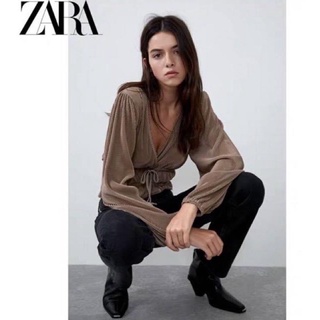 เสื้อกำมะหยี่อัดพลีท​ZARA​ของแท้ค่ะ (มือหนึ่ง)