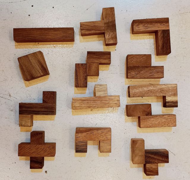 เกมส์ต่อไม้ปริศนา บล็อคต่อไม้ เกมส์สี่เหลี่ยมพิศวง เทอทีสไม้ Tetris Puzzle - รูปที่ 2