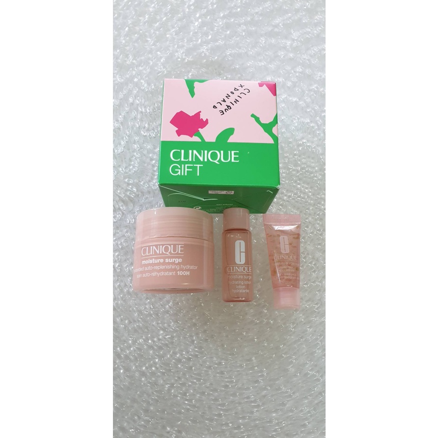 พร้อมส่ง Clinique moisture surge mini set