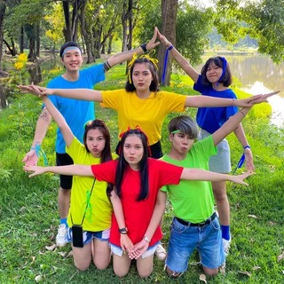 *ผู้ใหญ่ เสื้อยืด แฟชั่นสีลูกกวาด เสื้อยืดเนื้อผ้าเกรดพรีเมียม พร้อมส่ง