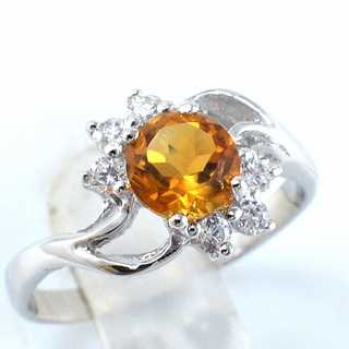 SKJewelryFactory แหวนพลอยกลม สีเหลืองอร่าม พลอยซิทรินแท้และเพชร ER01653-CIT