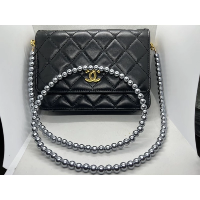 สายกระเป๋ามุกสีเทา สายห้อยเคสโทรศัพท์ ขนาดมุก 10 มิล ความยาว 30-130 ซม
