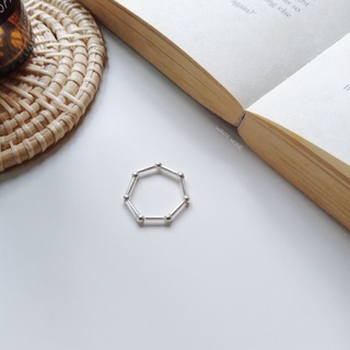 แหวนลูกปัดสีเงิน มินิมอล เอ็นยืด (Silvercane ring)
