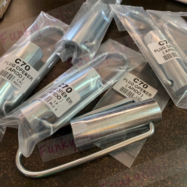 ปลั๊กเปิด - Honda / Yamaha - C7HSA C6HSA BM6A B8ES BP8ES CPR8EA-9 EX5 LC135 C70 KRISS RXZ Y110 NGK