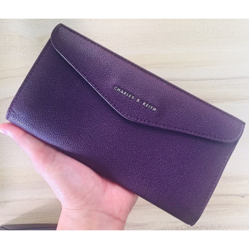 CHARLES &amp; KEITH CK6-10680734 size.XS (มือสอง) แท้ 100%