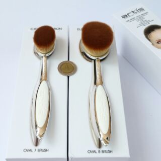 แปรง Artis Elite Mirror Brush # Oval 7 &amp; Oval 8