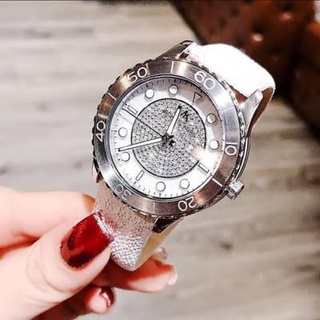 (ผ่อน0%) นาฬิกา Michael Kors Runway Three-Hand White Metallic PVC Watch MK6998 หน้าปัด 40 มม. สายสีขาว ลายmk