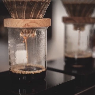 เมล็ดกาแฟคั่วอ่อน Roast8ry blend โทน Strawberry & Lychee สำหรับ Filter coffee