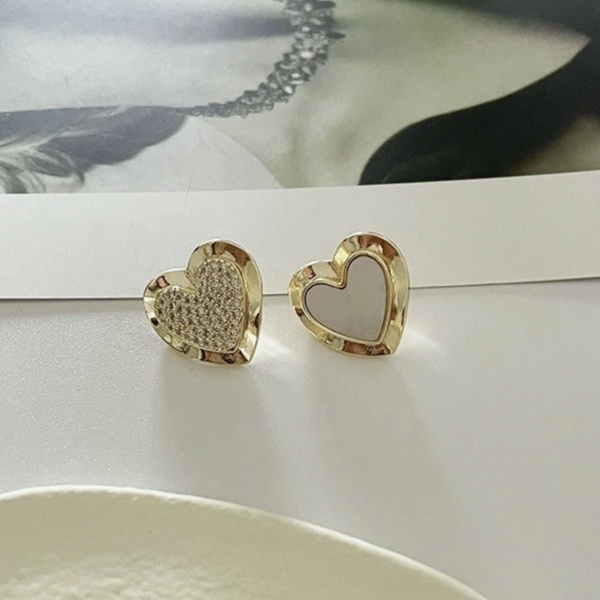earrings, fashion accessories, heart shaped metal earrings, vintage style earrings for women