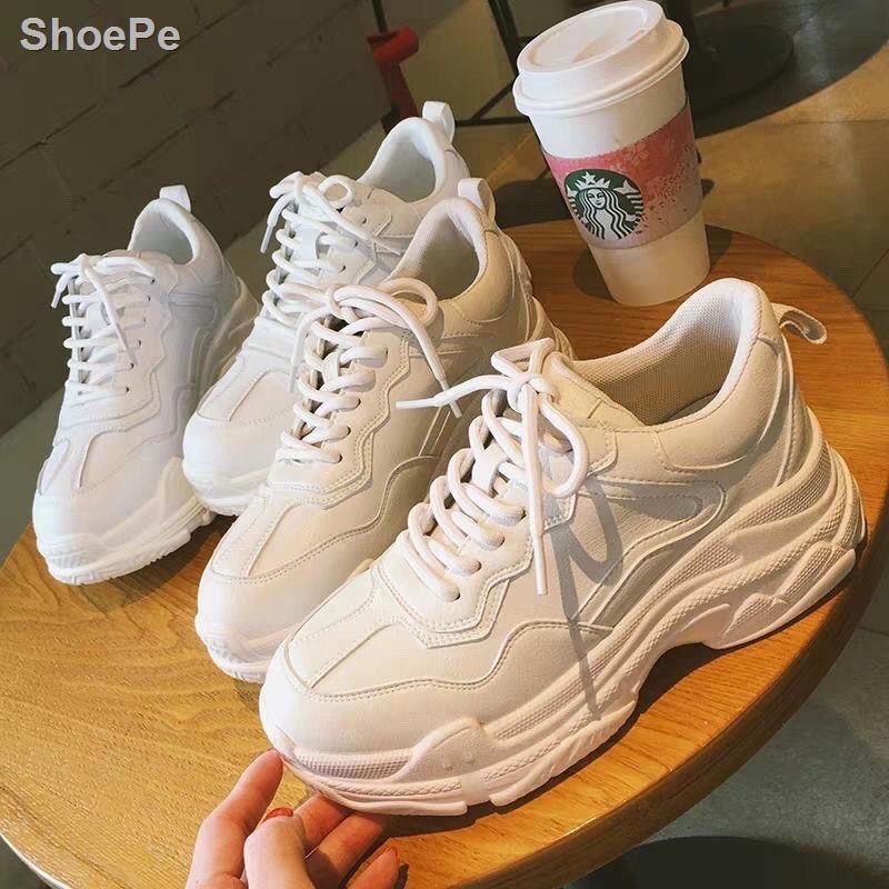 พร้อมส่ง รองเท้าผ้าใบผู้หญิง สไตล์แฟชั่น เสริมส้น 5 ซม. มี2สี ขาว ครีม Sport Sneake