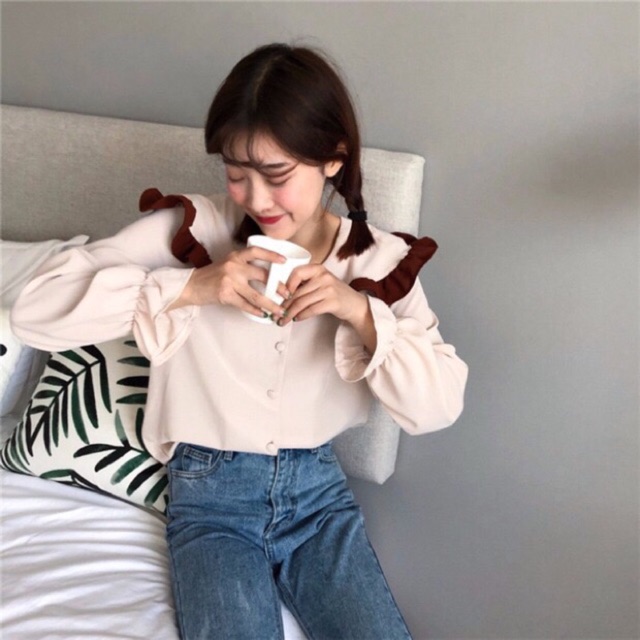 Emma ruffle shirt- yy318 / พร้อมส่ง