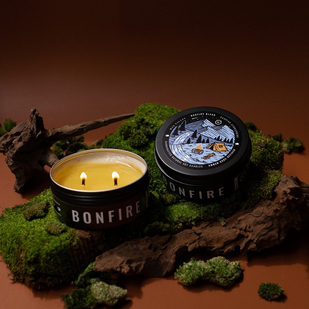 เทียนไขถั่วเหลือง กลิ่น Explorer ขนาดตลับ Matt Black Travel Tin - Cardamom, Patchouli, Oud
