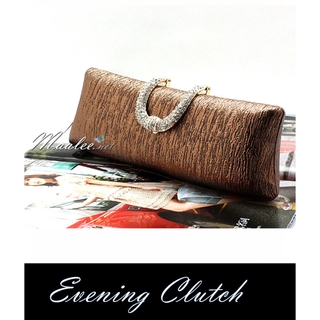 พร้อมส่ง Evening Clutch กระเป๋าออกงาน สี น้ำตาลทอง แบบเรียบหรู คาดคริสตัลฝาปิด