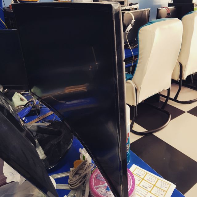 จอคอม 32'aoc