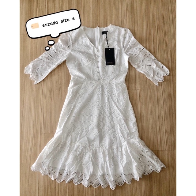 ❌sold out❌เดรสฉลุขาว งานป้าย eszada