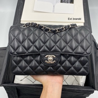 Used like new chanel classic 9 caviar shw HL27 Fullbox