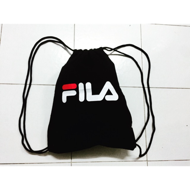 กระเป๋าผ้าฟิล่า #Fila