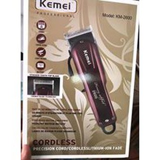 Kemeiปัตตาเลี่ยนไร้สายเครื่องมือตัดผมมืออาชีพ KM-2600 (สีแดง) อย่างดี (ใหม่ล่าสุด)ยี่ห้อ: Kemei- รุ่น: KM-2600- วัสดุโลห