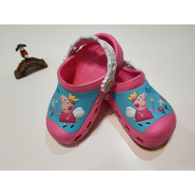 รองเท้าสำหรับเด็กลาย Pappa