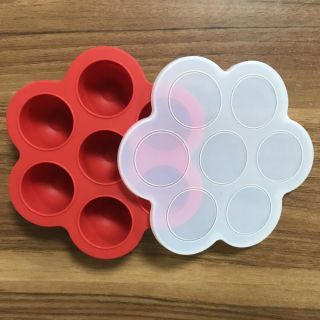บล็อกซิลิโคนเก็บอาหารแบบมีฝาปิด