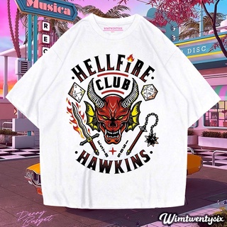 [S-5XL]เสื้อยืดแขนสั้น พิมพ์ลาย Hellfire CLUB HAWKINS VINTAGE สีขาว