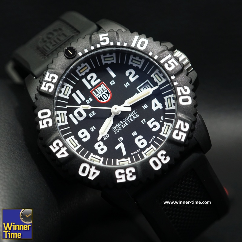 นาฬิกาLuminox Navy SEAL COLORMARK 3050 Series รุ่น XS.3051.F