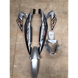 ชุดสีโซนิคตัวใหม่ 2004 บรอน-ดำ แปะลายทอง ABS ARM