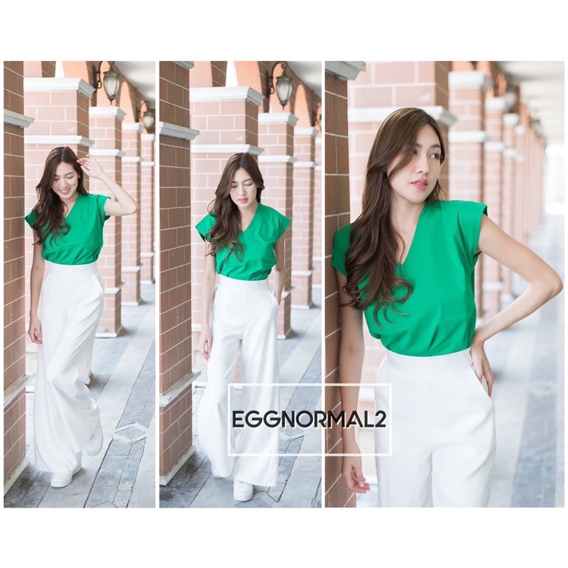 MYTOP​🌸Hot🔥Code: K26 เสื้อยืดคอวี แขนล้ำ งานมีดีเทลเล็กๆ ผ้า ZaRa - รูปที่ 2