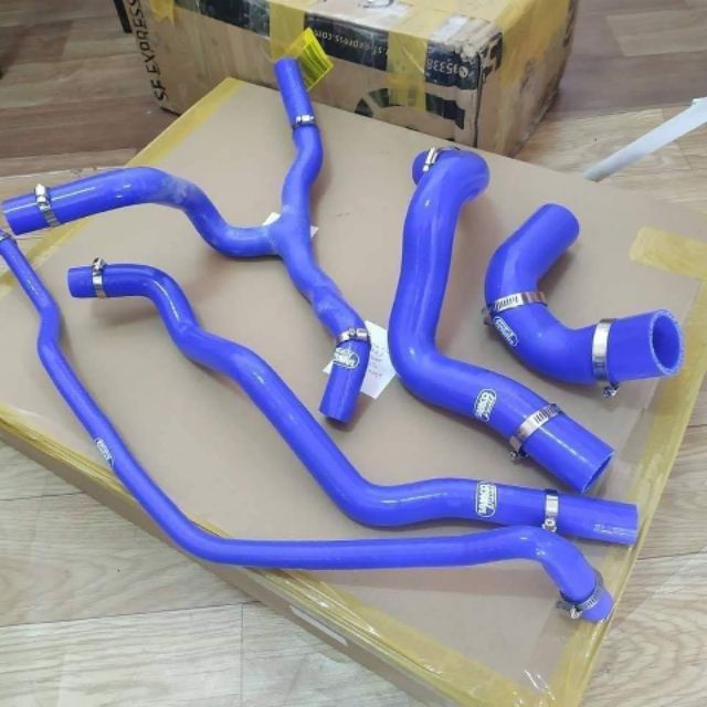 ชุดท่อสิริโคน CRUZE 1.8 ทั้งระบบ แบบบายพาส พร้อมสายรัด