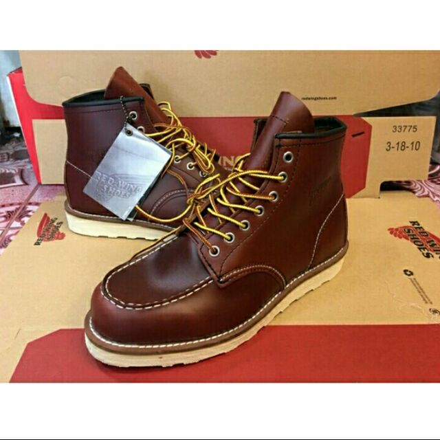 รองเท้า Redwing Boots