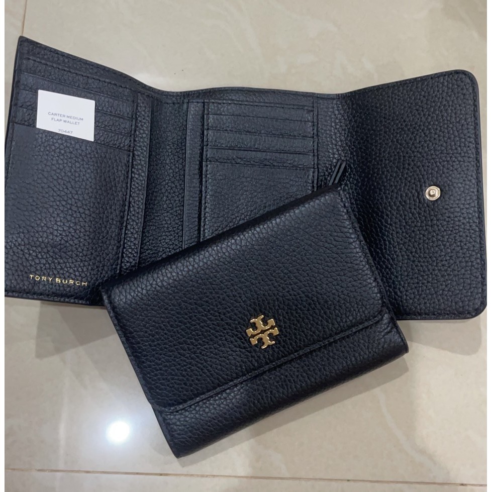 พร้อมส่ง????Sale 3299????ถูกตาแตก Tory Burch Carter Medium Flap Wallet  กระเป๋าสตางค์ขนาดกลาง อะไหล่ทอง โลโก้อยู่ด้านหน้า - aircooldown - ThaiPick