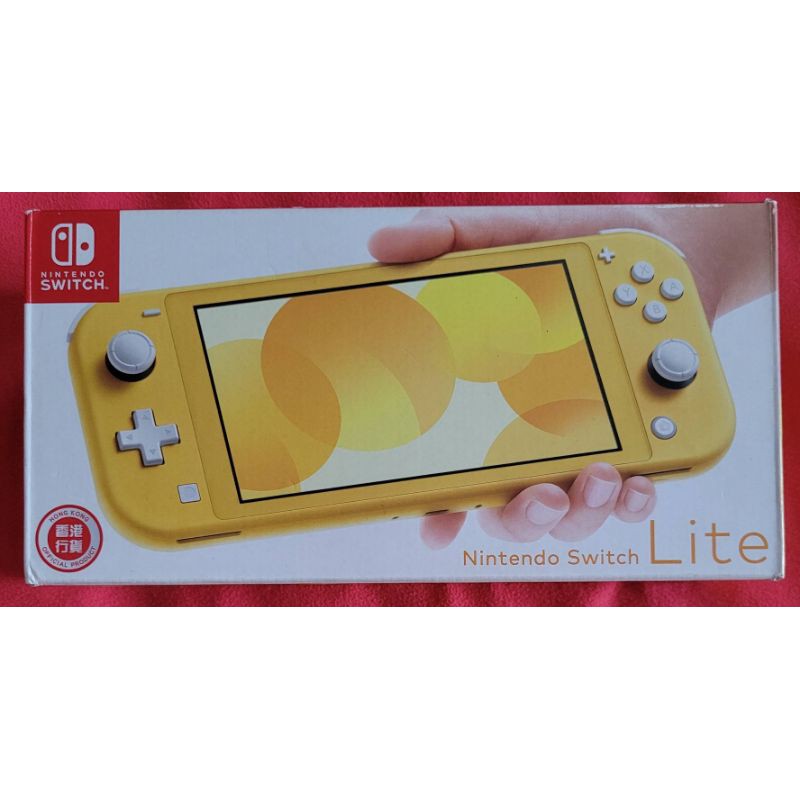 มือสอง Nintendo Switch Lite สีเหลือง สภาพดี ใช้งานได้ปกติ อุปกรณ์ครบกล่อง