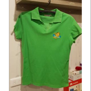 เสื้อโปโลสีเขียว​ อก​ 38