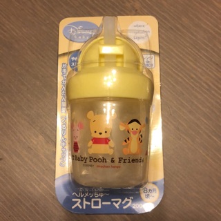 🇯🇵 แก้วหัดดื่ม แบบหลอดดูด ลาย Baby Pooh จาก Disney baby