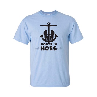 เสื้อยืดผ้าฝ้ายพิมพ์ลายขายดี เสื้อยืด พิมพ์ลายภาพยนตร์ Boats N Hoes Step Brothers Will Ferrell SNL ANCHOR สําหรับผู้ชาย