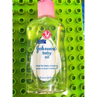 Johnson Baby Oil ขนาด 125 ML  วันหมดอายุ วันที่ 2เดือน 1ปี 2022