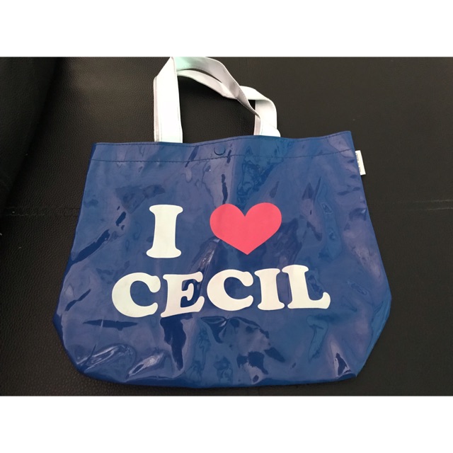 กระเป๋า cecil mcbee แท้100%